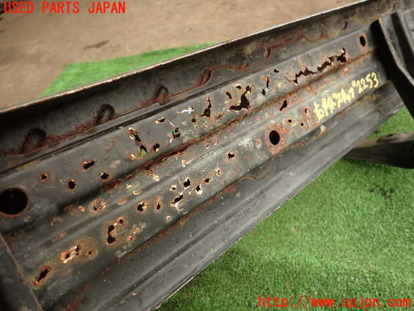 2UPJ-22531390]ランクル70系(BJ74V)右サイドステップ 【ジャンク品】 中古_m0005.jpg