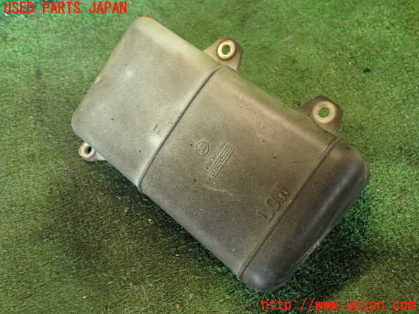 2UPJ-22532410]ランクル70系(BJ74V)ラジエータータンク 中古_m0001.jpg