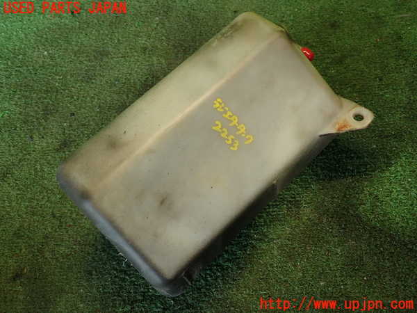 2UPJ-22532410]ランクル70系(BJ74V)ラジエータータンク 中古_m0002.jpg