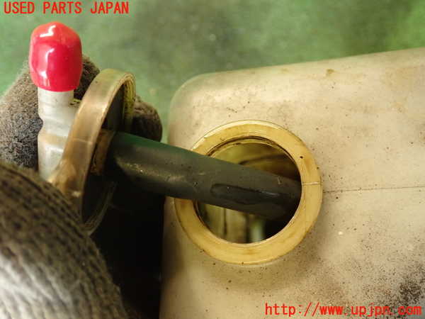 2UPJ-22532410]ランクル70系(BJ74V)ラジエータータンク 中古_m0003.jpg