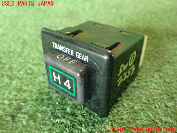 2UPJ-22536306]ランクル70系(BJ74V)スイッチ1 (H4) 中古_m0001.jpg