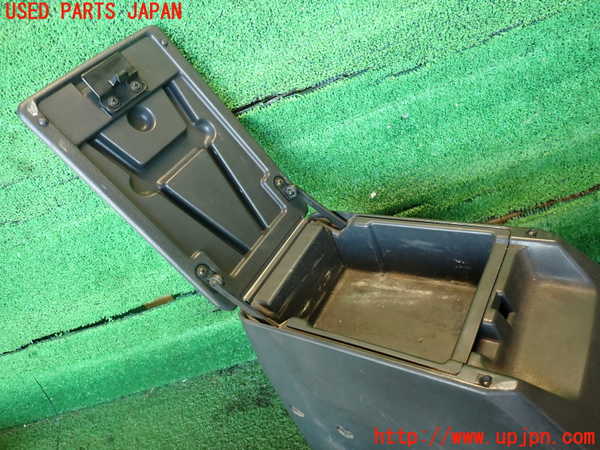 2UPJ-22537540]ランクル70系(BJ74V)センターコンソール 中古_m0002.jpg