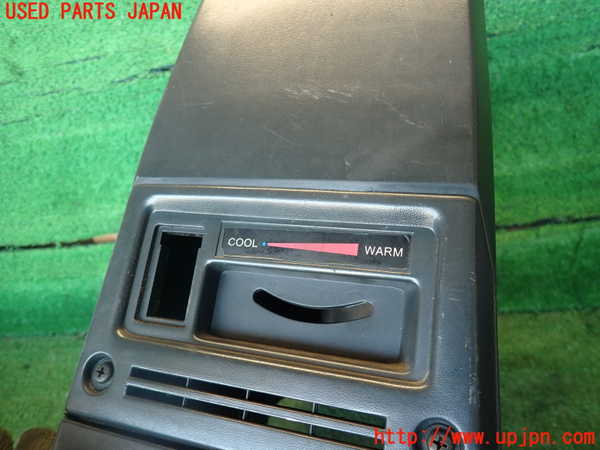 2UPJ-22537540]ランクル70系(BJ74V)センターコンソール 中古_m0004.jpg