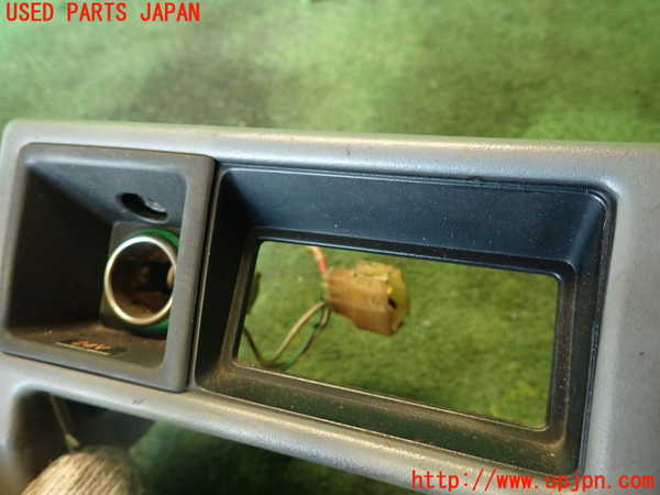 2UPJ-22537691]ランクル70系(BJ74V)内装トリム類1 中古_m0002.jpg