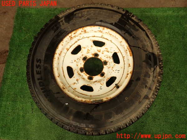 2UPJ-22539028]ランクル70系(BJ74V)タイヤ　ホイール　1本③ 215/80R15 中古_m0001.jpg