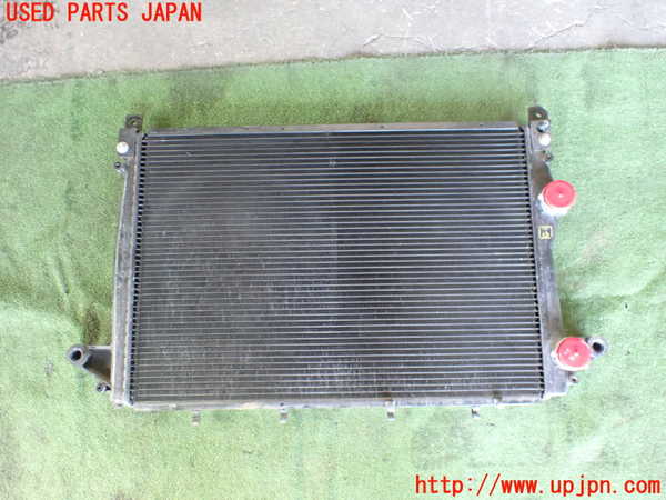 5UPJ-22562321]マセラティ・クアトロポルテ(MQP)ラジエーター1 中古_m0001.jpg