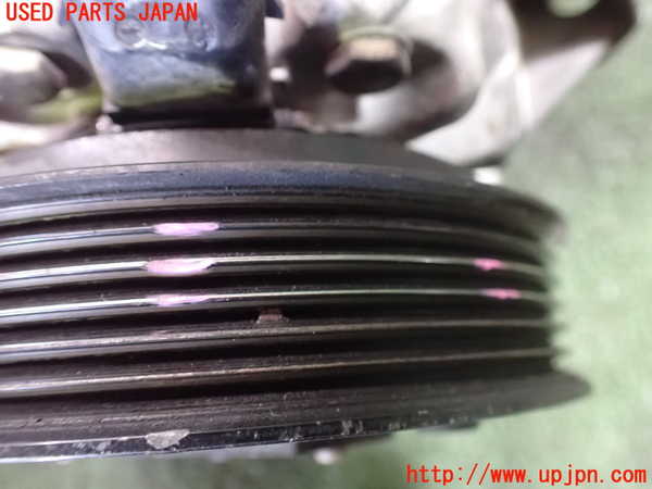 5UPJ-22566025]マセラティ・クアトロポルテ(MQP)エアコンコンプレッサー 中古_m0003.jpg