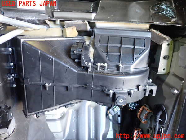 1UPJ-22566081]マセラティ・クアトロポルテ(MQP)エバポレーター1 中古_m0003.jpg