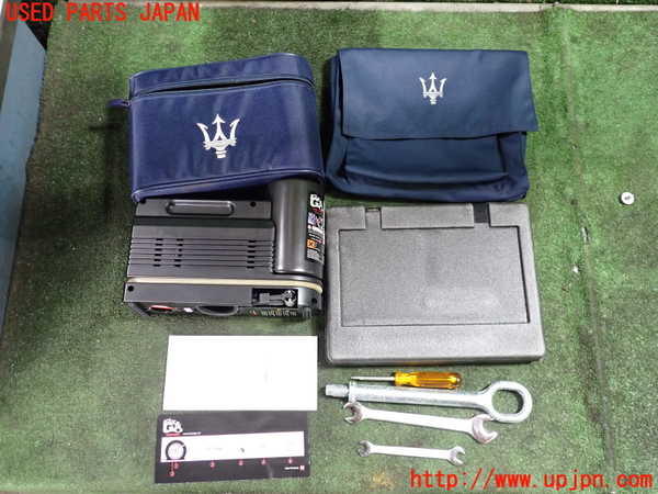 5UPJ-22567805]マセラティ・クアトロポルテ(MQP)車載工具 中古_m0001.jpg