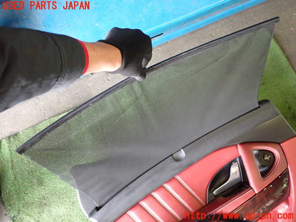 1UPJ-22561324]マセラティ・クアトロポルテ(MQP)左後ドア内張り 中古_m0003.jpg
