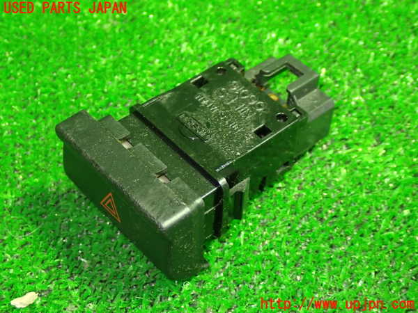 5UPJ-22576290]シルビア(S14)ハザードスイッチ 中古_m0002.jpg