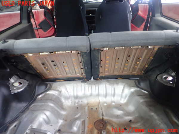 5UPJ-22587385]シビック(EF1)リアシート 中古_m0002.jpg