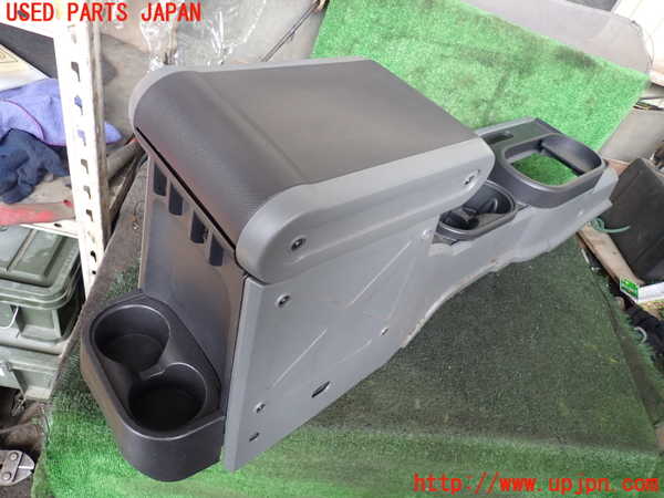 5UPJ-22597540]ジープ・ラングラー アンリミテッド(JK38L)センターコンソール 中古_m0003.jpg