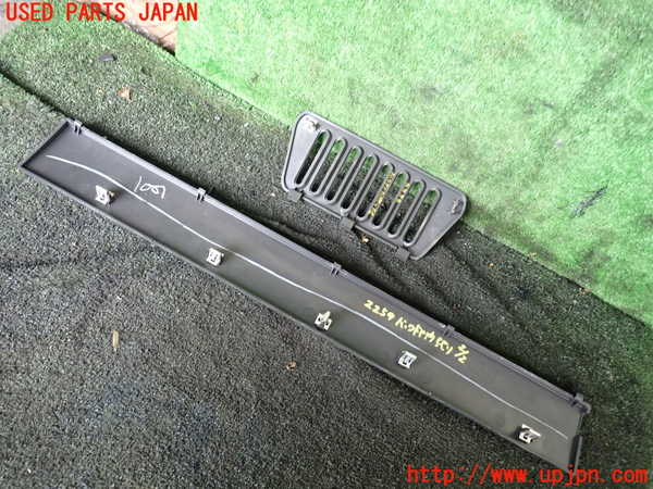 1UPJ-22591578]ジープ・ラングラー アンリミテッド(JK38L)バックドア内張り 中古_m0003.jpg