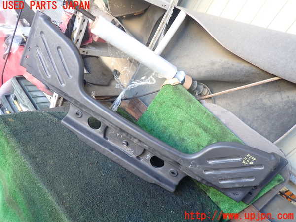 5UPJ-22596411]ジープ・ラングラー アンリミテッド(JK38L)ルームランプ1（1列目） 中古_m0002.jpg