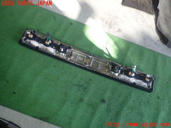 1UPJ-22601559]センチュリー(GZG50)リアフィニッシャー 中古_m0002.jpg