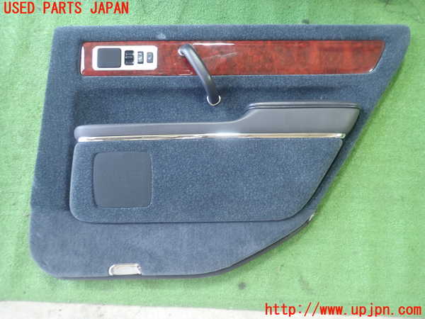 1UPJ-22601294]センチュリー(GZG50)右後ドア内張り 中古_m0001.jpg