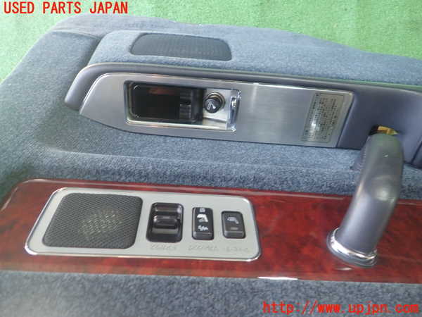 1UPJ-22601324]センチュリー(GZG50)左後ドア内張り 中古_m0002.jpg