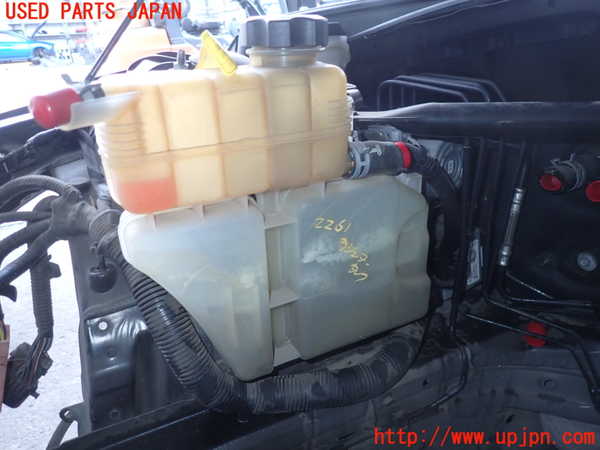 2UPJ-22612410]キャデラック・ATS(A1SL)ラジエータータンク 中古_m0002.jpg