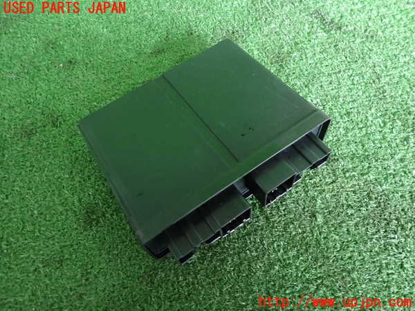 2UPJ-22616148]キャデラック・ATS(A1SL)コンピューター3 (5DK 009703-01) 中古_m0002.jpg