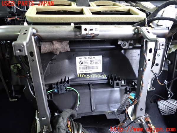 2UPJ-22626081]BMW 320i グランツーリスモ(3X20)(F34)エバポレーター1 中古_m0002.jpg
