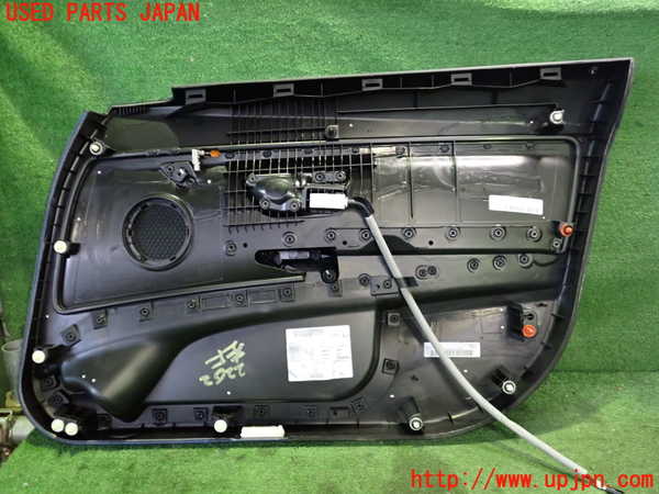 2UPJ-22621264]BMW 320i グランツーリスモ(3X20)(F34)左前ドア内張り 中古_m0002.jpg