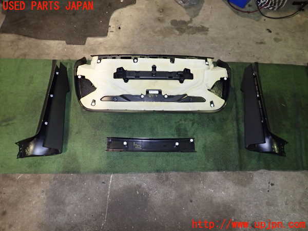 2UPJ-22621578]BMW 320i グランツーリスモ(3X20)(F34)バックドア内張り 中古_m0002.jpg