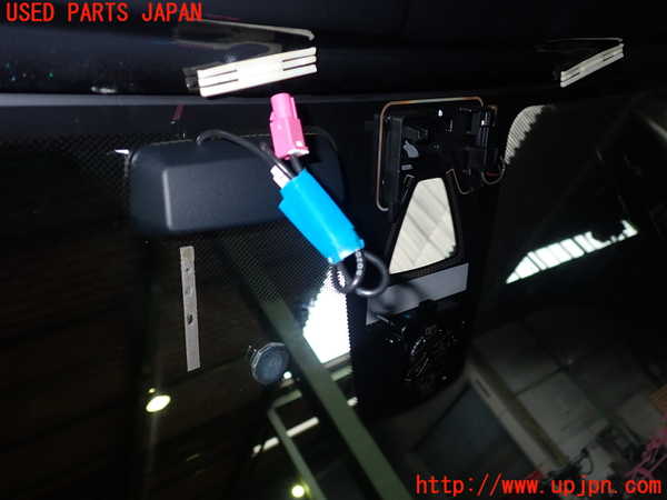 2UPJ-22631195]BMW 320d(3D20)(F30)フロントガラス (43R-001586 M1244) 中古_m0004.jpg