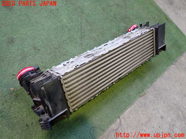 2UPJ-22632451]BMW 320d(3D20)(F30)インタークーラー1 中古_m0002.jpg