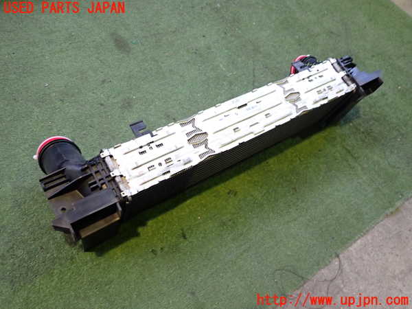 2UPJ-22632451]BMW 320d(3D20)(F30)インタークーラー1 中古_m0003.jpg