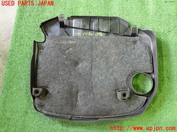 2UPJ-22632160]BMW 320d(3D20)(F30)エンジンアッパーカバー 中古_m0002.jpg