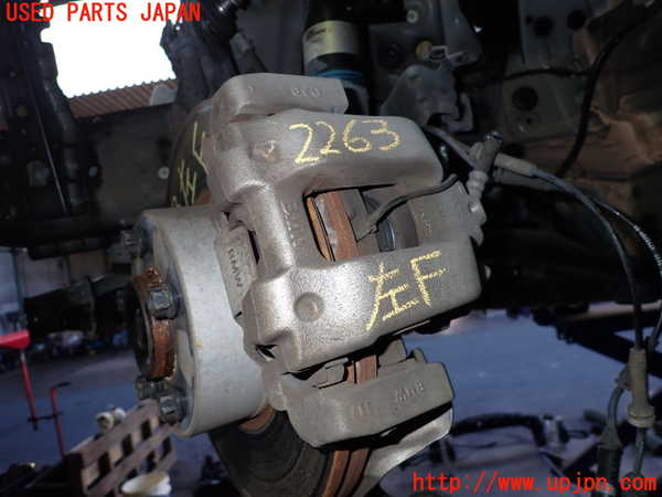 5UPJ-22634085]BMW 320d(3D20)(F30)左フロントキャリパー 中古_m0001.jpg