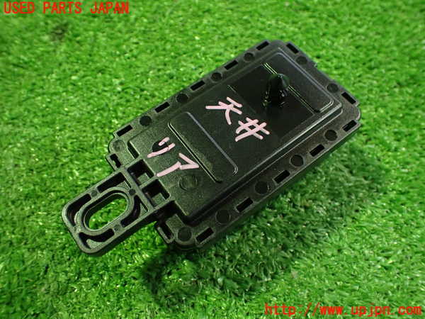 5UPJ-22636152]BMW 320d(3D20)(F30)コンピューター7 (9397847-01) 中古_m0002.jpg