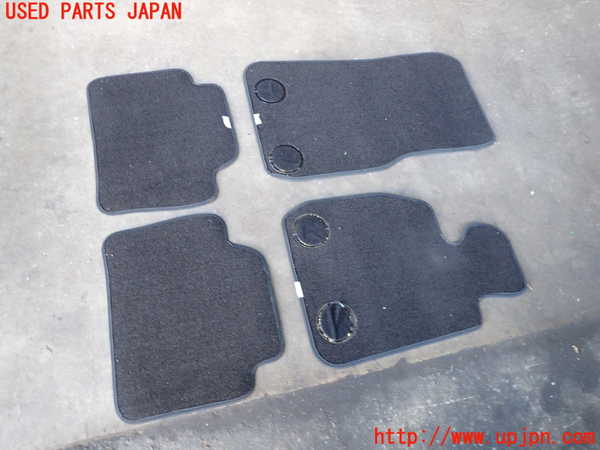 2UPJ-22637800]BMW 320d(3D20)(F30)フロアマット 中古_m0004.jpg