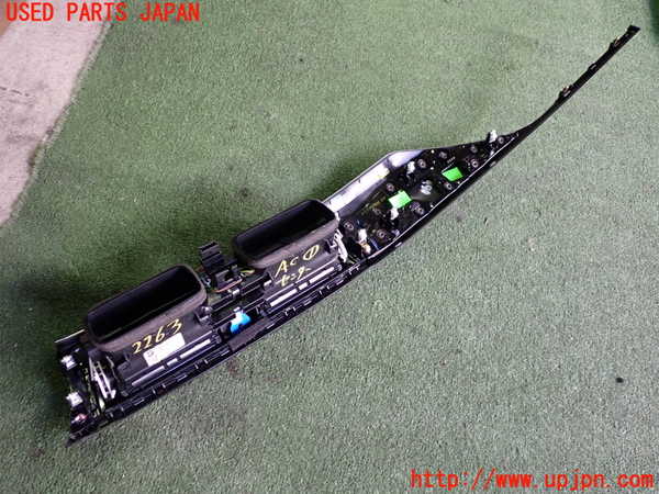 2UPJ-22637526]BMW 320d(3D20)(F30)エアコン吹き出し口1 真中 中古_m0003.jpg