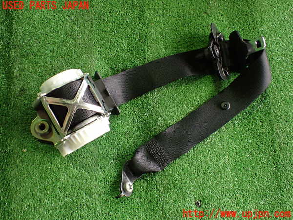 5UPJ-22637075]BMW 320d(3D20)(F30)助手席シートベルト 中古_m0001.jpg