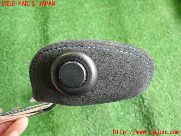 2UPJ-22637130]BMW 320d(3D20)(F30)真中2列目ヘッドレスト 中古_m0003.jpg