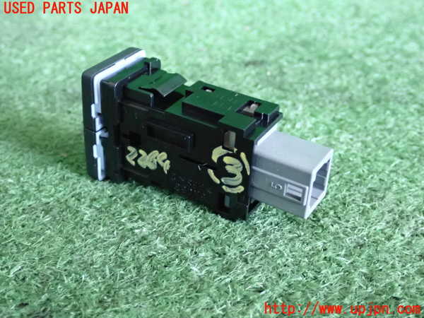 5UPJ-22646308]スイフトスポーツ(ZC33S)スイッチ3 (車線逸脱警報OFF/デュアルセンサーブレーキサポートOFF) 中古_m0002.jpg