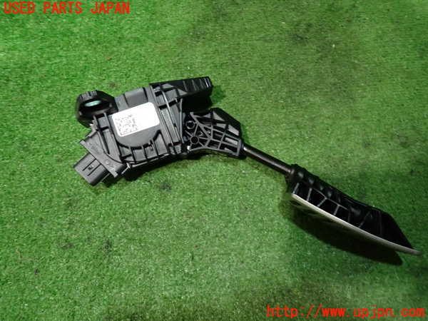 5UPJ-22646382]スイフトスポーツ(ZC33S)センサー2 (アクセル) 中古_m0002.jpg