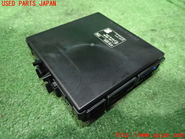 2UPJ-22646147]スイフトスポーツ(ZC33S)コンピューター2 (BODY ELEC BASE ASSY) 中古_m0001.jpg