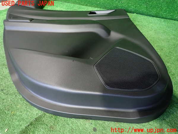 5UPJ-22641324]スイフトスポーツ(ZC33S)左後ドア内張り 中古_m0005.jpg