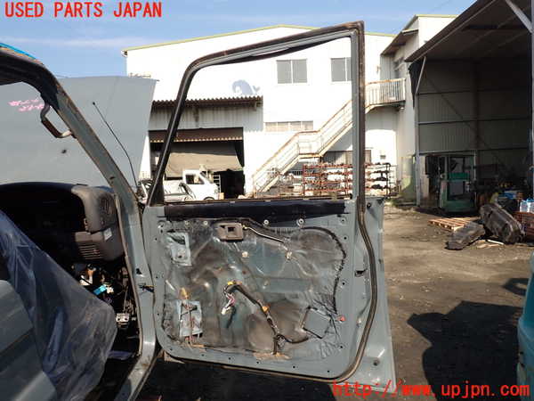 5UPJ-22651230]ランクルプラド(KZJ78W)右前ドア ジャンク部品取り_m0005.jpg