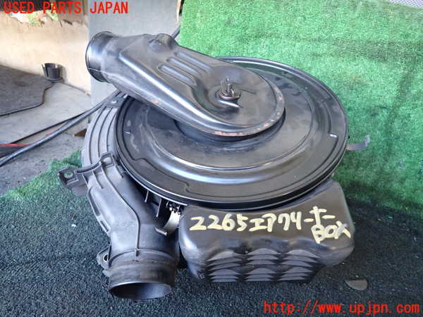 5UPJ-22652560]ランクルプラド(KZJ78W)エアクリーナーボックス 中古_m0001.jpg