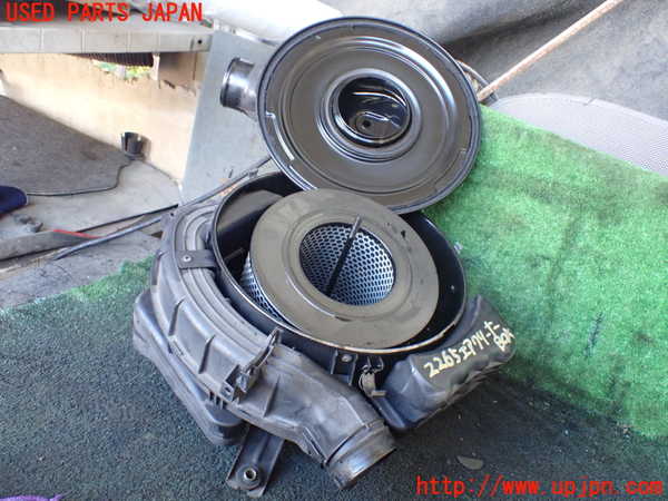 5UPJ-22652560]ランクルプラド(KZJ78W)エアクリーナーボックス 中古_m0004.jpg