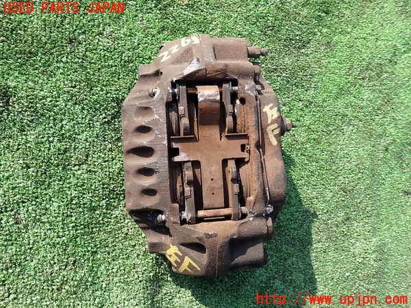 5UPJ-22654085]ランクルプラド(KZJ78W)左フロントキャリパー 中古_m0001.jpg