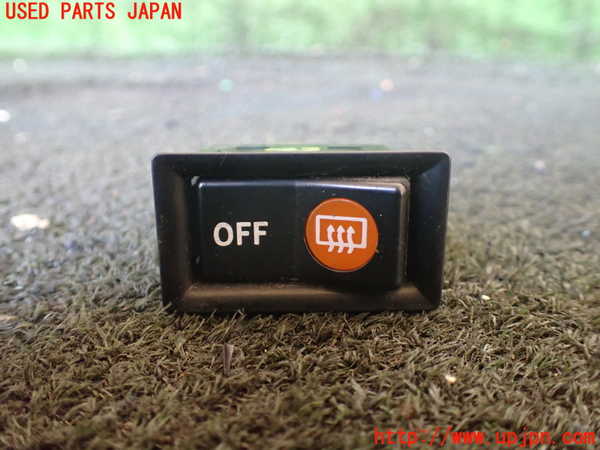 5UPJ-22656300]ランクルプラド(KZJ78W)デフォッガースイッチ 中古_m0001.jpg
