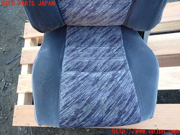 5UPJ-22657035]ランクルプラド(KZJ78W)運転席シート 中古_m0003.jpg