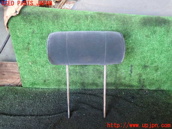 5UPJ-22657150]ランクルプラド(KZJ78W)右2列目ヘッドレスト 中古_m0001.jpg