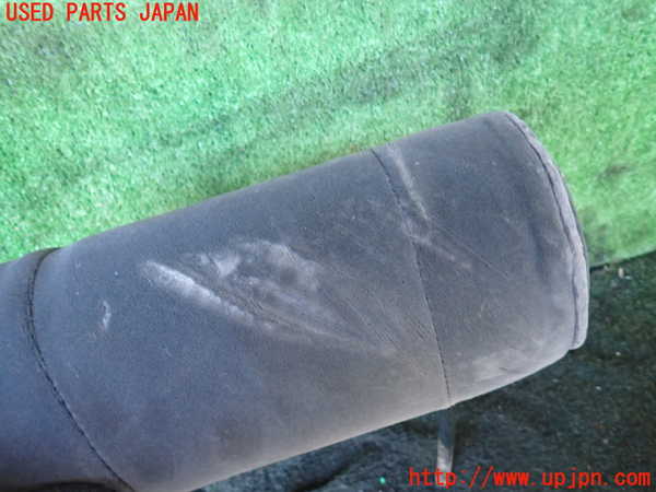 5UPJ-22657180]ランクルプラド(KZJ78W)左2列目ヘッドレスト 中古_m0003.jpg