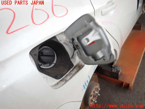 2UPJ-22661690]インプレッサ WRX-STi(GVB)フューエルリッド 中古_m0002.jpg
